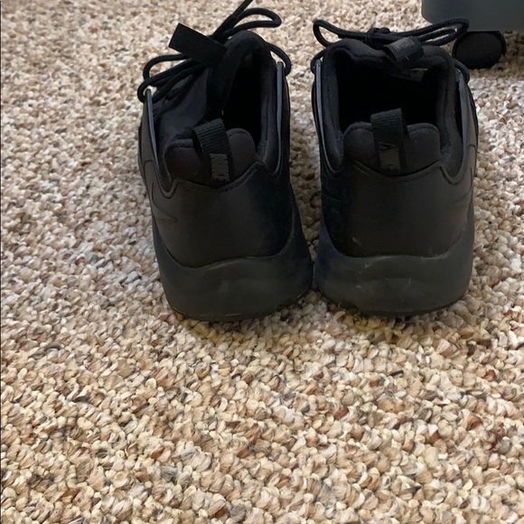 Nike Darwin Trainer - Picture 3 of 4